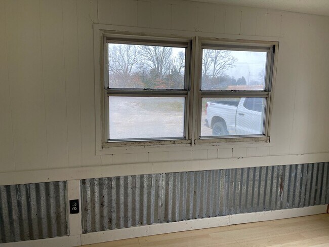 Building Photo - 2 BEDROOM 1 BATHROOM MOBILE HOME FOR RENT