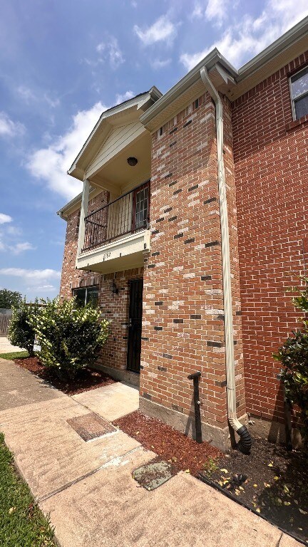 Foto del edificio - 2702 Vienna Pl