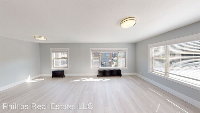 Foto del edificio - 111-117 Lake St S