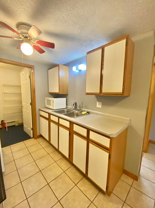 10 Dumas Dr Unit 2, Augusta, ME 04330 Apartments in Augusta, ME