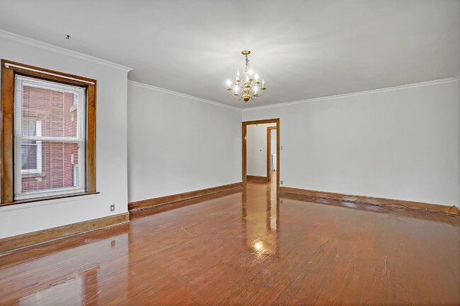 Foto del edificio - 1540 W Elmdale Ave