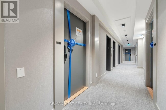 Photo du bâtiment - 335 Wheat Boom Dr.