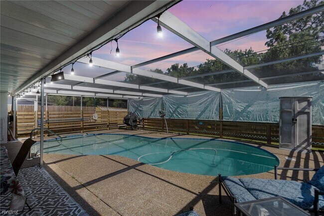 Building Photo - 2 br, 2 bath House - 3406 R Keene Park Drive