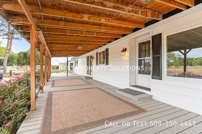 Building Photo - 10407 Kory Ln NE