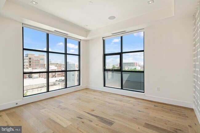 Foto del edificio - 240 N 2nd St