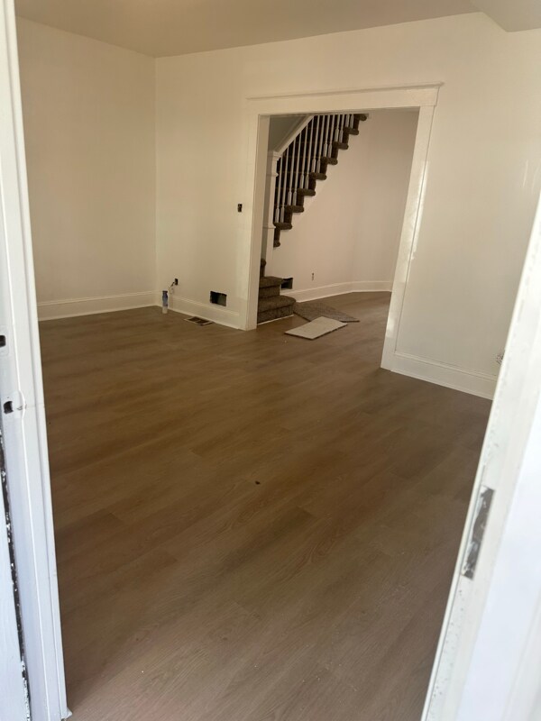 Foto del edificio - 243 Ward Ave