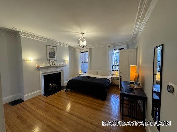 Building Photo - 429 Marlborough St