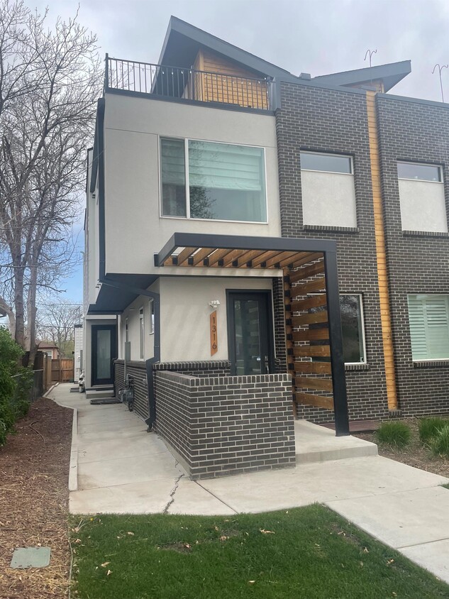 Photo - 1316 Stuart St (Denver, CO)