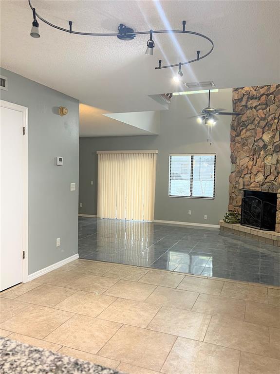 Building Photo - 5909 Idle Forest Pl