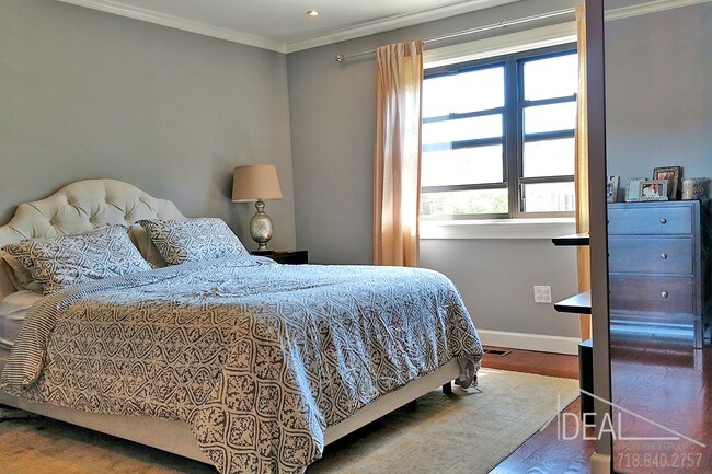 Foto del edificio - 649 17th St