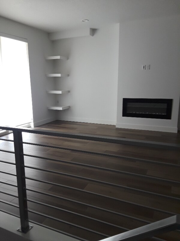 Building Photo - 2190 N 525 W