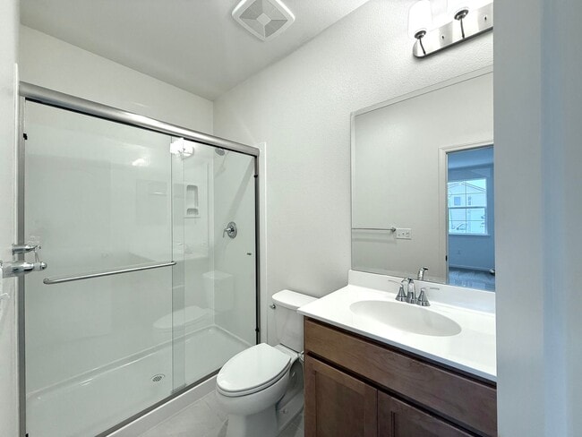 Foto del edificio - Brand New 4 Bedroom Home