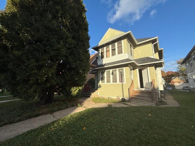 Foto del edificio - 2860 N 47th St