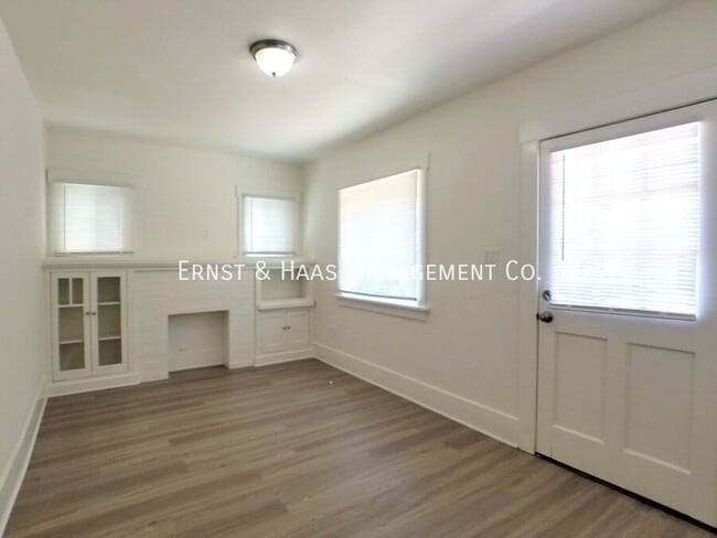 Building Photo - 1510 Hile Ave