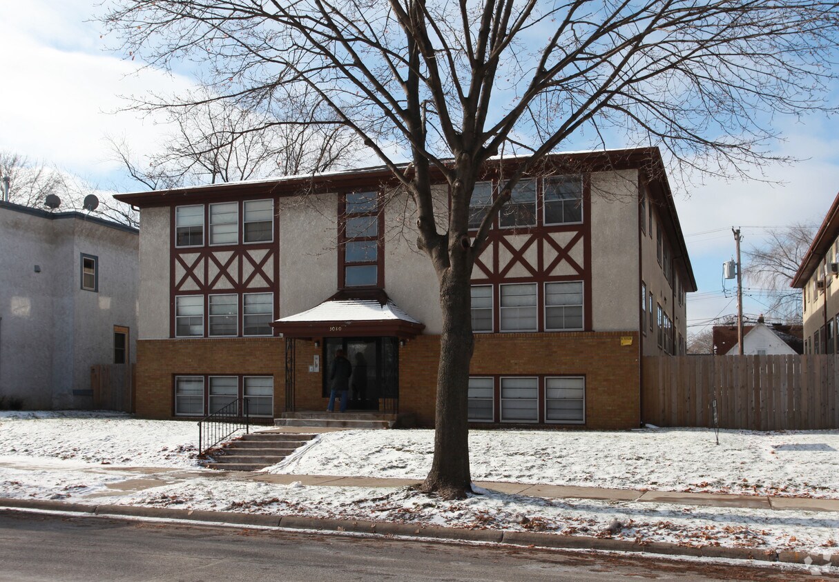 Foto del edificio - 3020 31st Ave S