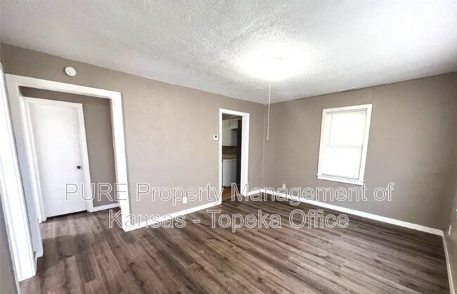 Foto del edificio - 3209 SE California Ave