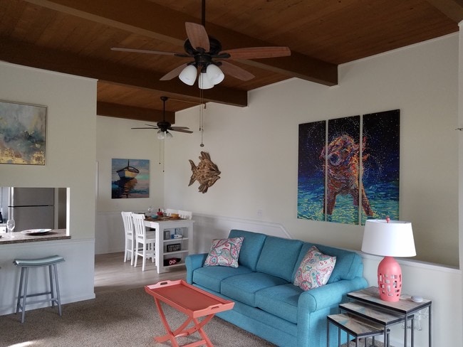 Living room - 438 Ocean Pkwy