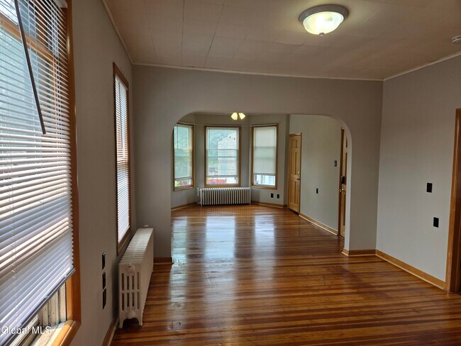 Foto del edificio - 810-816 6th Ave