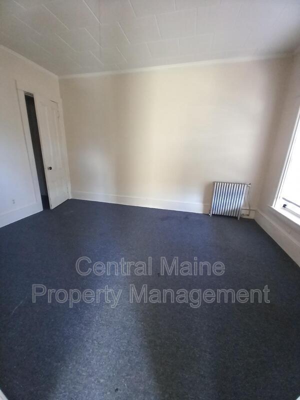 Building Photo - 8 Chapel St