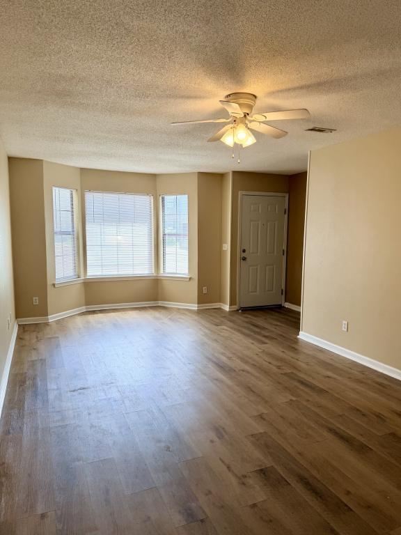 Foto del edificio - 126 Brian Ct