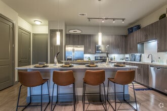 2 BR, 2 BA - 1091 SF - THE ABBEY AT NORTHPOINT
