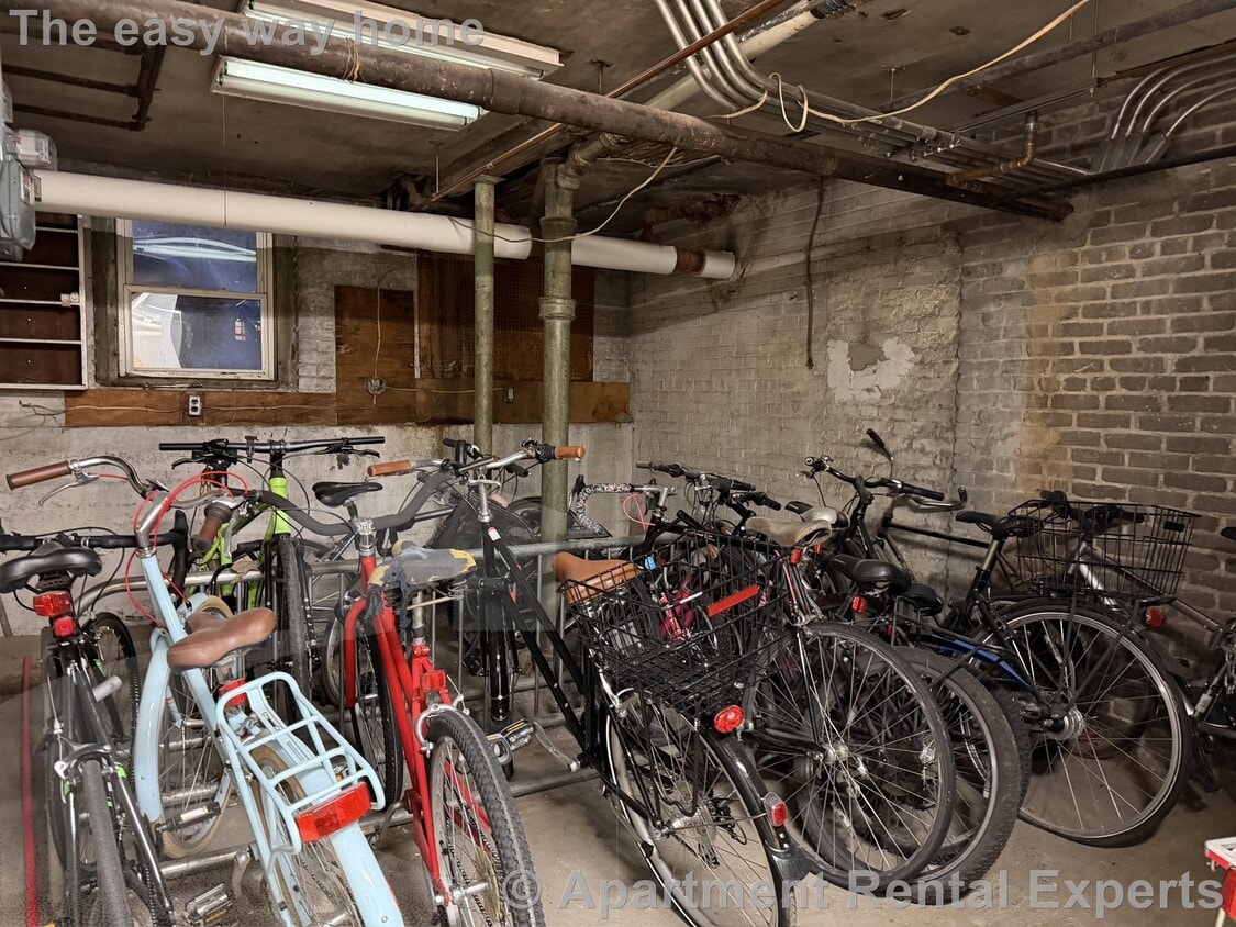 Foto principal - 4 Cogswell Ave