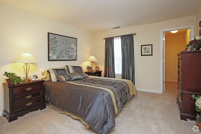 2 BR, 2 BA - Master Bedroom - Sutton Place Apartments