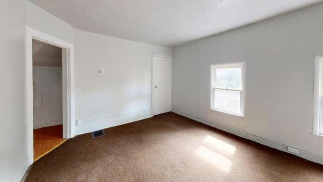 Building Photo - 70 3rd St