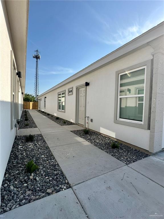 Foto del edificio - 740 N Alamo Rd