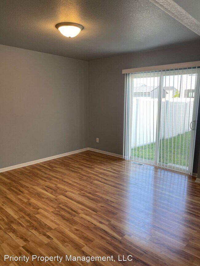 Foto del edificio - 3 br, 2.5 bath House - 3608 Blue Ave