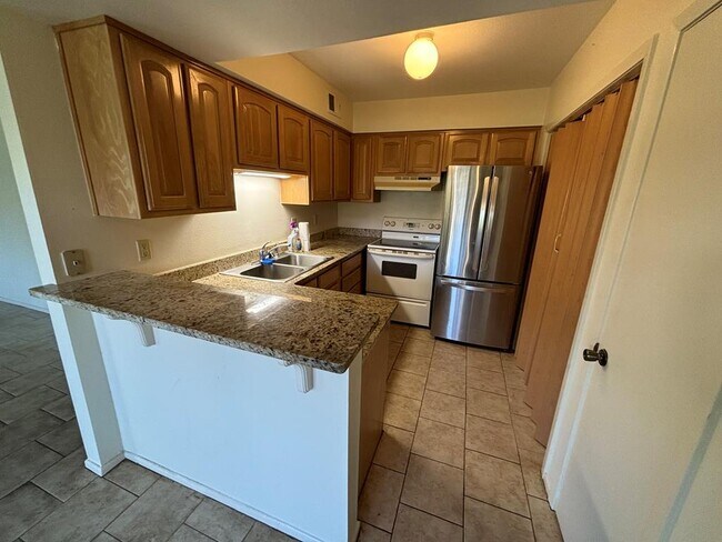 Foto del edificio - 1905 West Ln