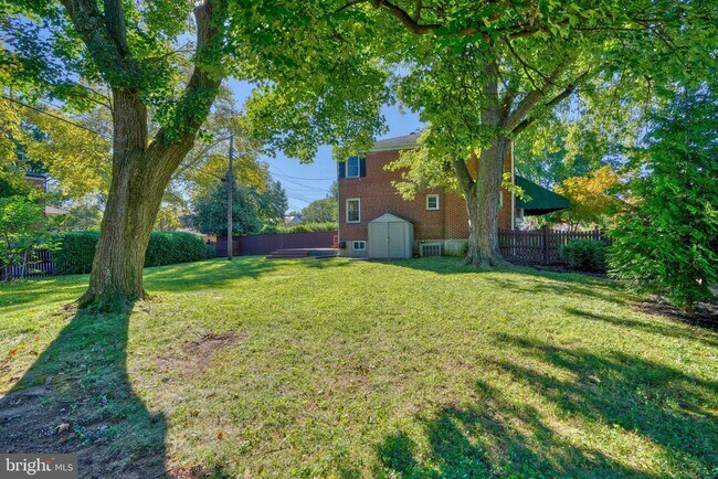 Foto del edificio - 6473 Blenheim Rd