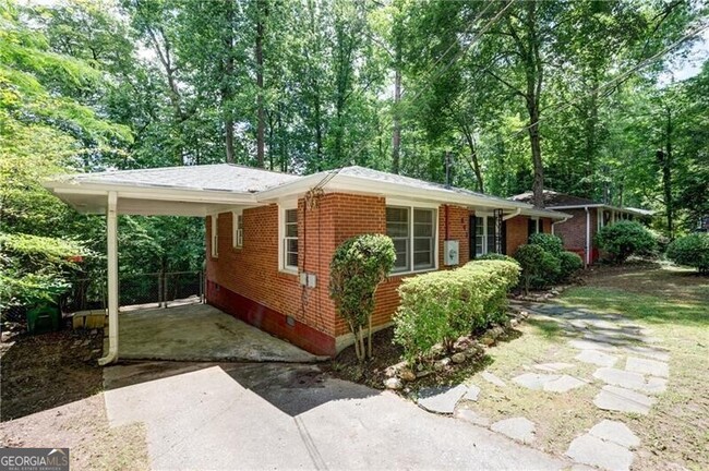 Building Photo - 893 Willivee Dr
