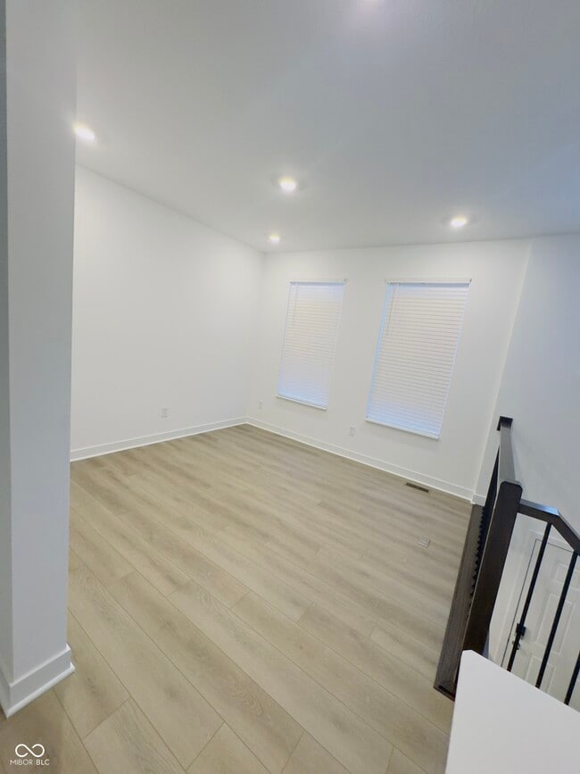 Foto del edificio - 17738 Noel St