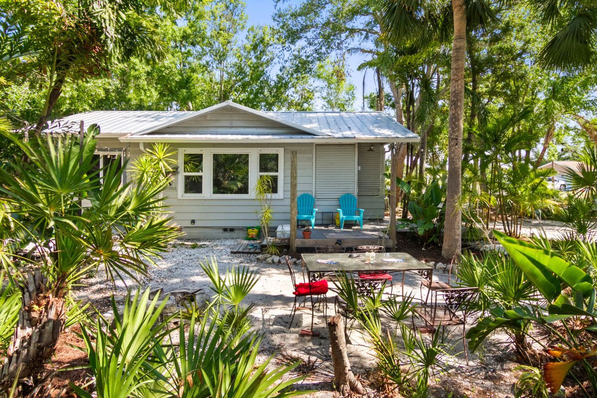 Foto principal - 919 N Conrad Ave