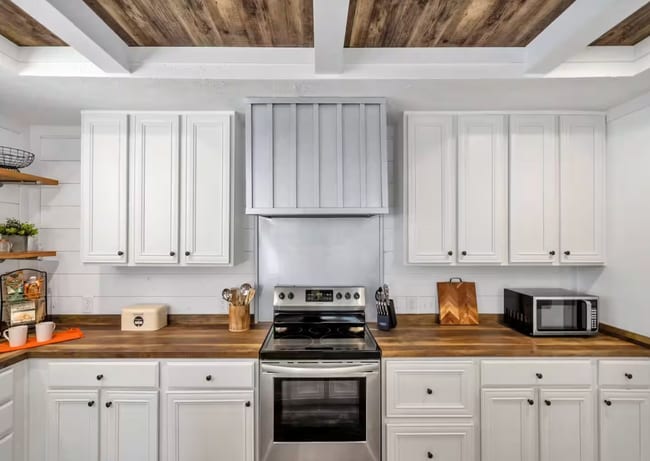 Foto del edificio - 22 Santana Dr