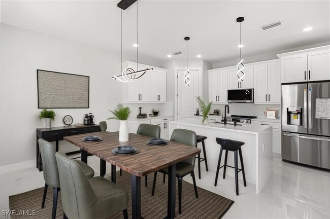 Foto del edificio - 4615 NW 32nd St