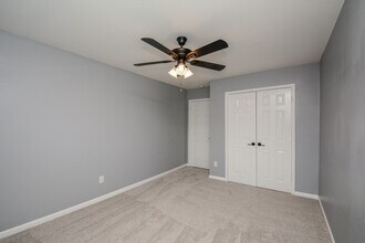 Building Photo - 6418 Waldron Dr