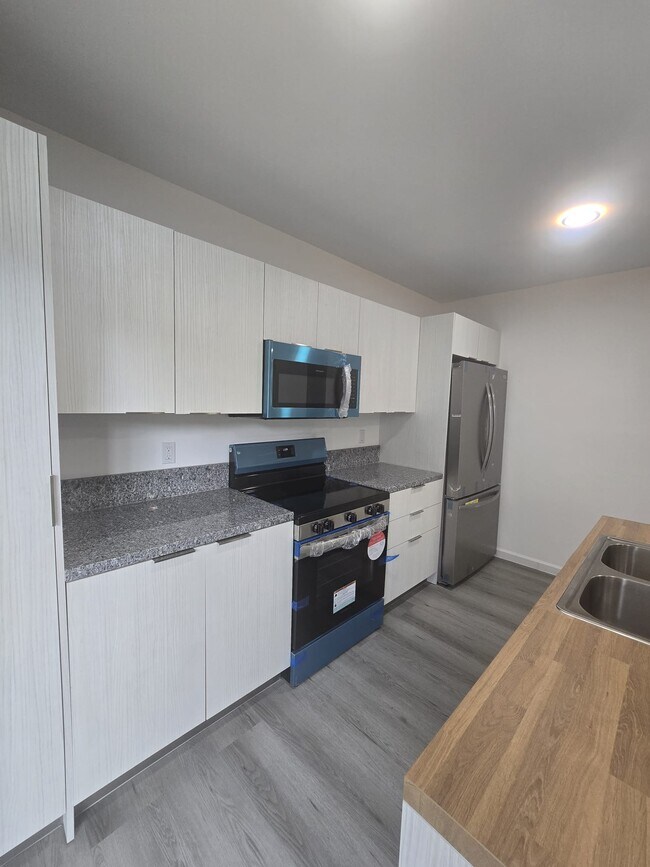 Foto del edificio - 568 NW 7th St