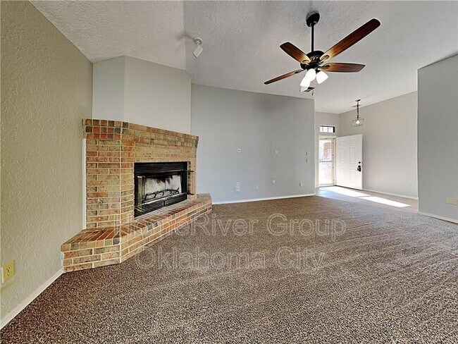 Foto del edificio - 1801 Park View Pl