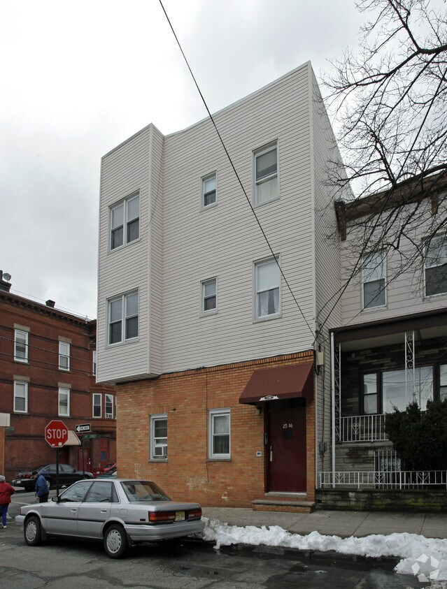 Foto del edificio - 2316 West St