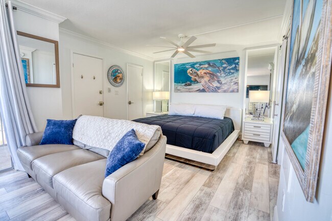 Foto del edificio - 5800 Bonita Beach Rd SW