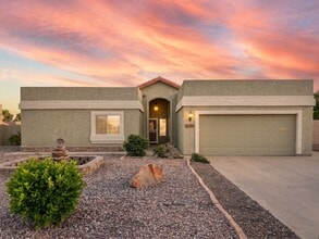Building Photo - 1750 E Camino Ct