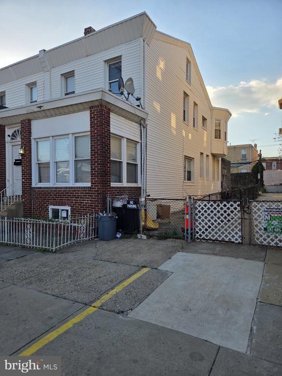 Building Photo - 6706 Torresdale Ave