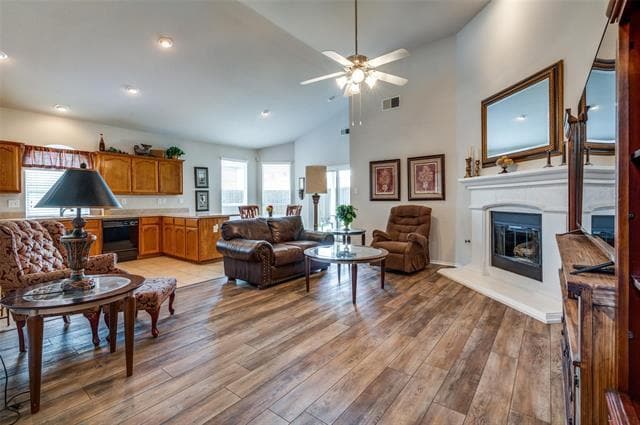 Building Photo - 1128 Fairweather Dr