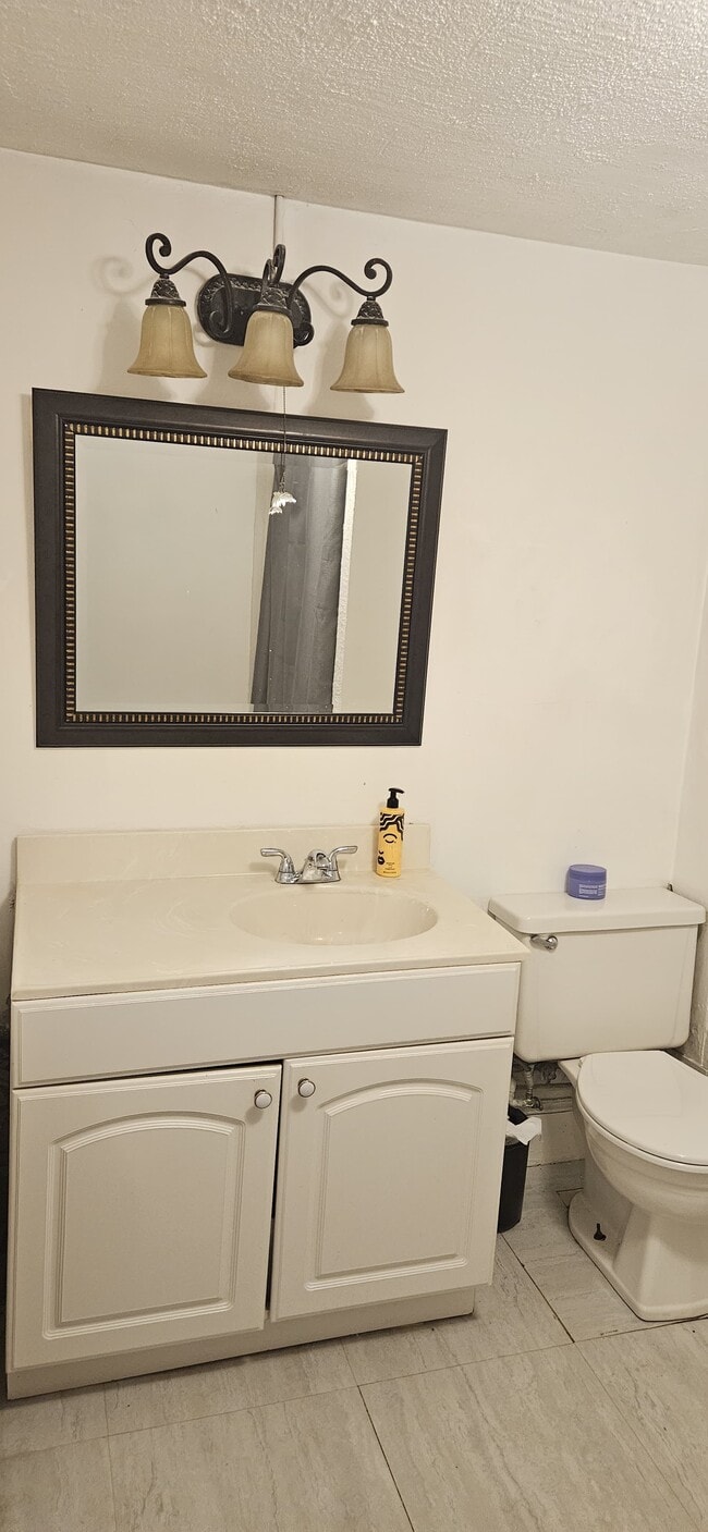 Foto del edificio - 10 Springdale St