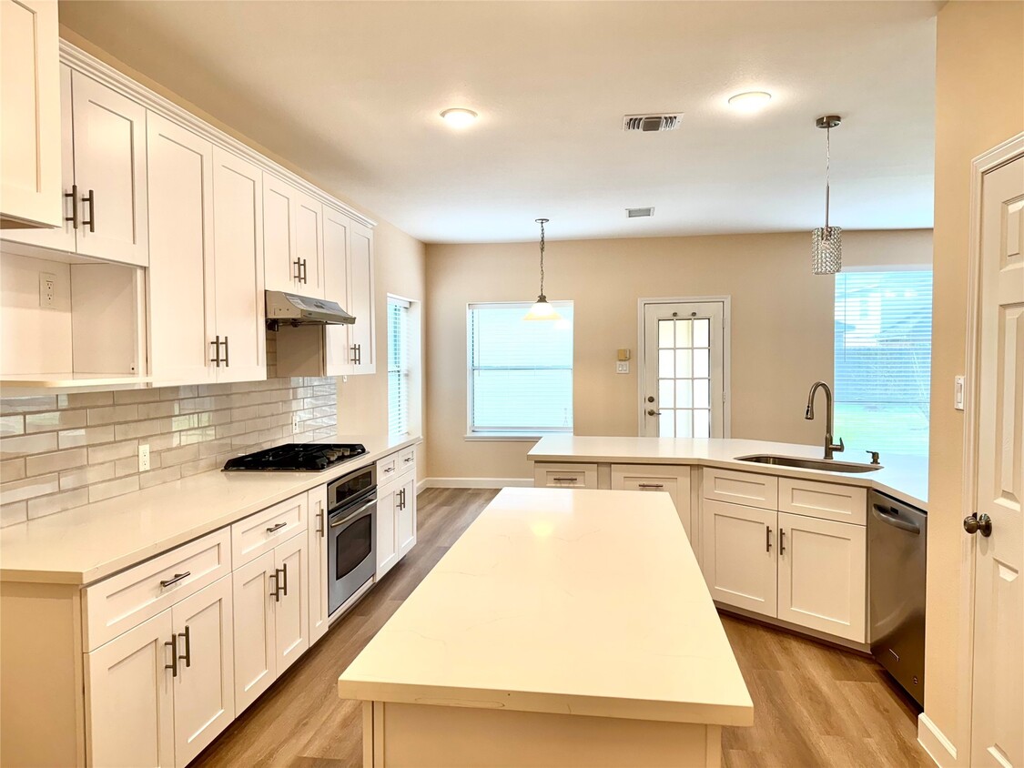 Foto principal - 1818 Maidenhair Ln