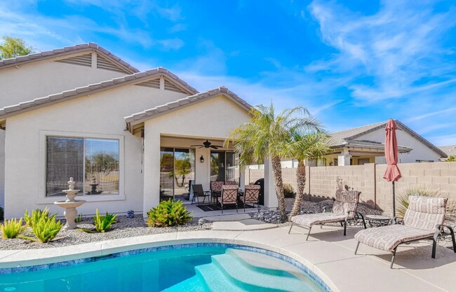 Building Photo - 6579 S Classic Way