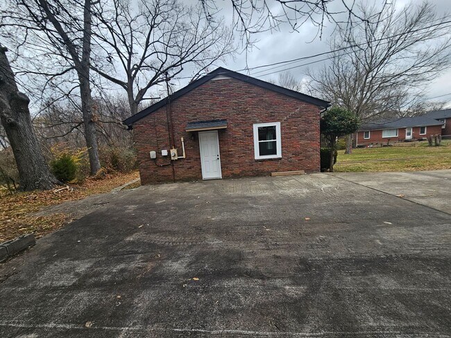 Building Photo - 106 Faith Drive