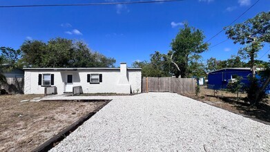 Building Photo - 1316 Donna Ave
